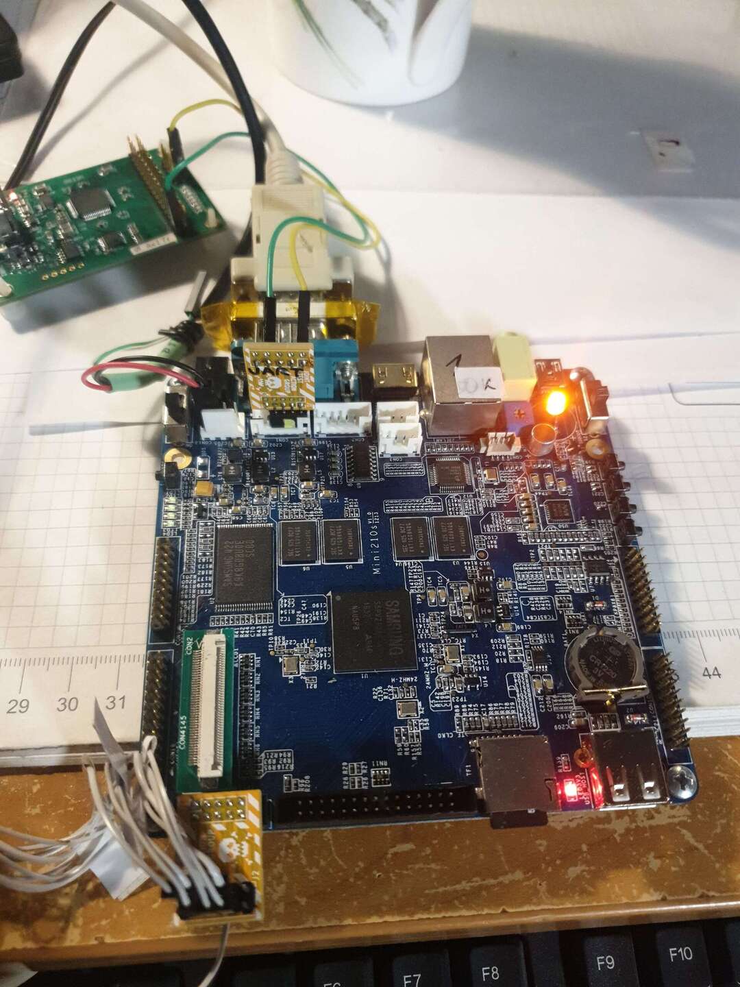 Mini210 connected over JTAG and UART for debugging